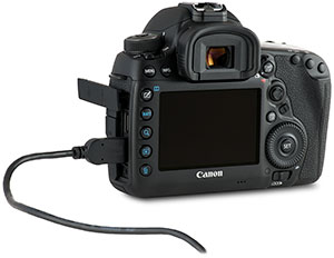 Canon 5D Mark IV with USB 3.0 cable port door open