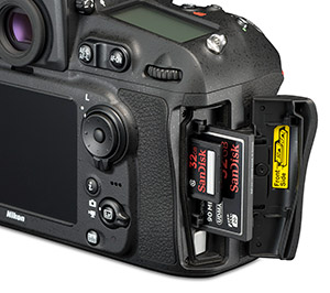 Nikon D810 card slot with SanDisk CF SD cards