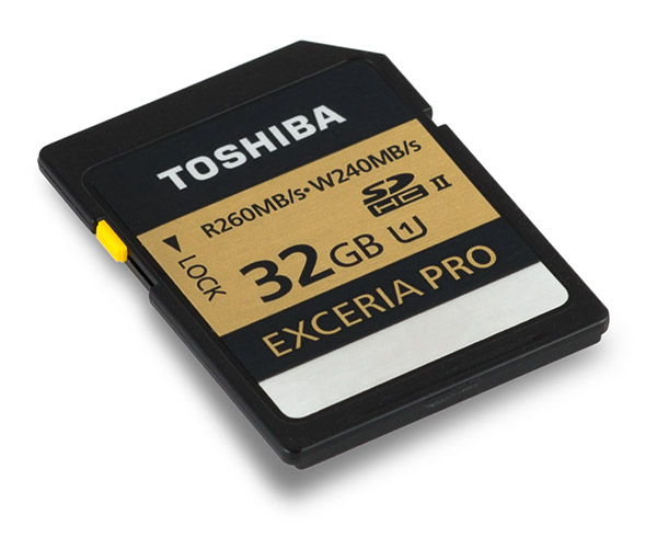 Toshiba Exceria Pro UHS-II 32GB SDHC Memory Card Front