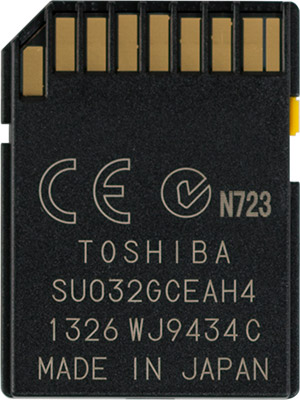 Toshiba EXCERIA Type 1 32GB SDHC Memory Card Back