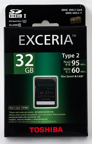 Toshiba EXCERIA Type 2 32GB SDHC Memory Card Package Front